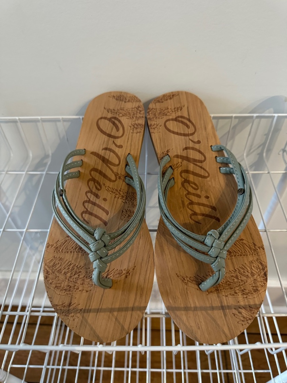 O'Neill Women's Braided Thong Sandals - Sage Green Straps